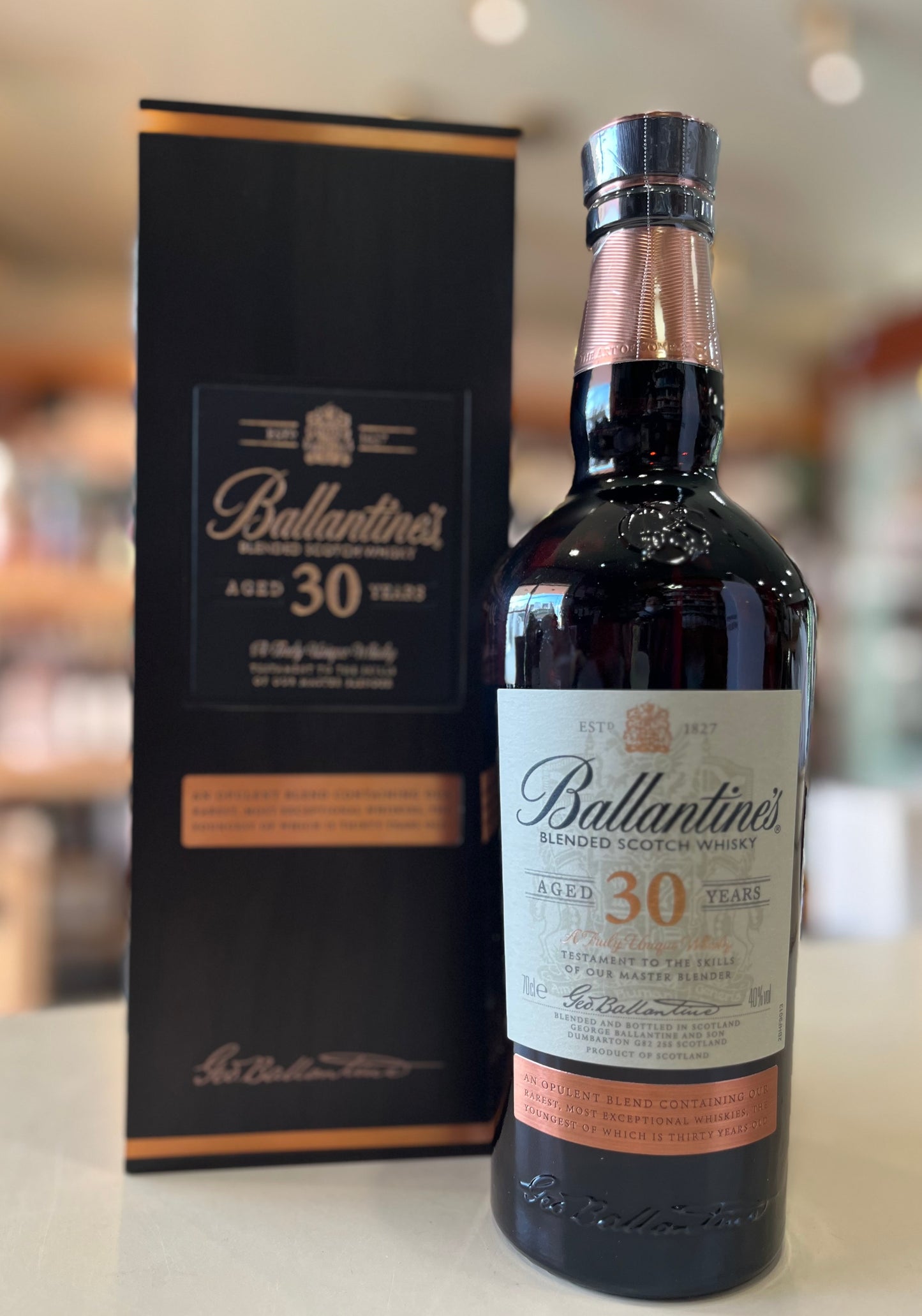 バランタイン30年 Ballantine`s AGED 30 YEARS