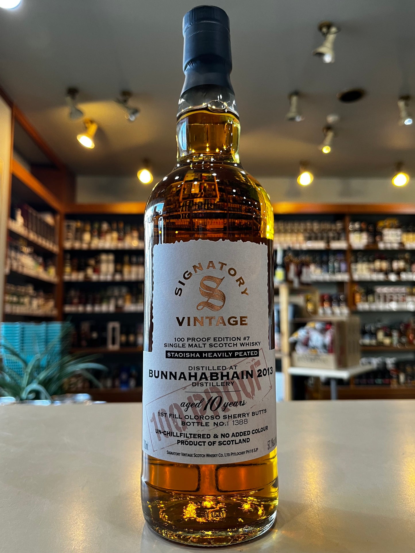 ストイーシャ(ブナハーブン) 2013 10年 100プルーフ シグナトリーヴィンテージ STAOISHA / BUNNAHABHAIN 2013 aged 10 years 100Proof SIGNATORY VINTAGE