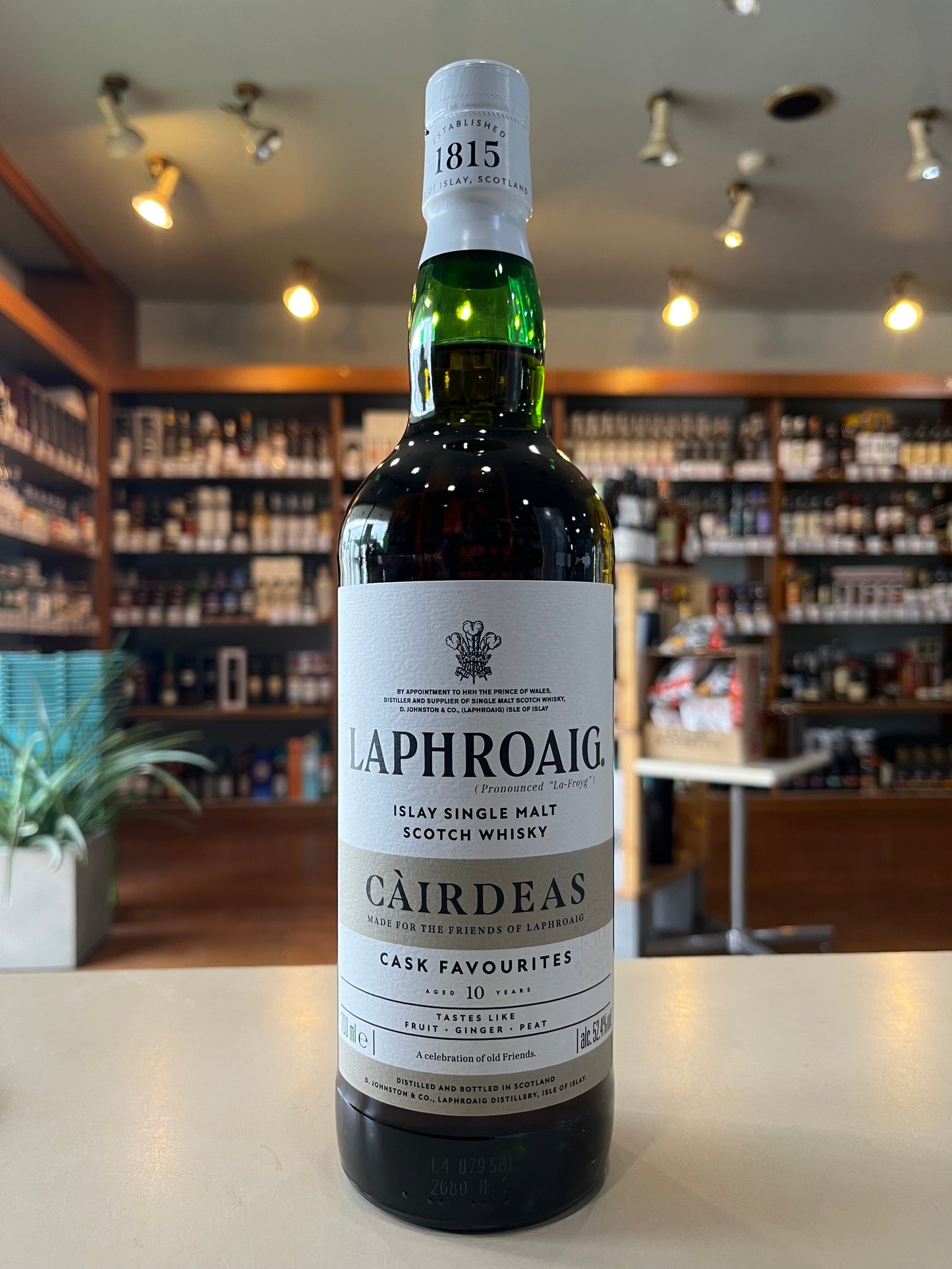 ラフロイグ 10年 カーディス LAPHROAIG AGED 10 YEARS CAIRDEAS