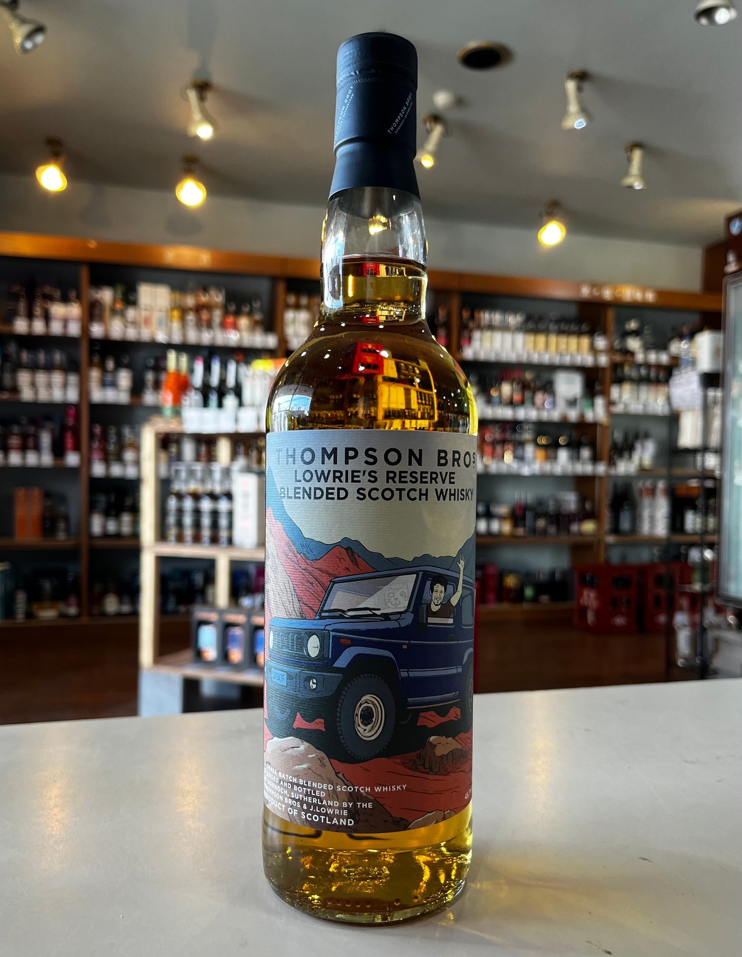 トンプソンブラザーズ ローリーズリザーブ ブレンデッドスコッチウイスキー THOMPSON BROS LOWRIE'S RESERVE BLENDED SCOTCH WHISKY
