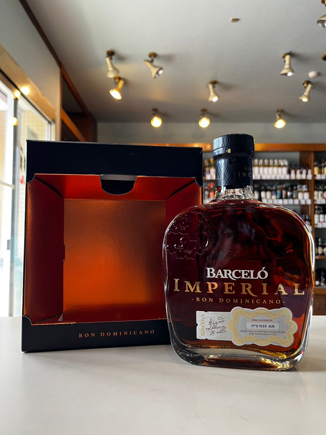 ロン バルセロ インペリアル RON BARCELO IMPERIAL 38％ 700ml