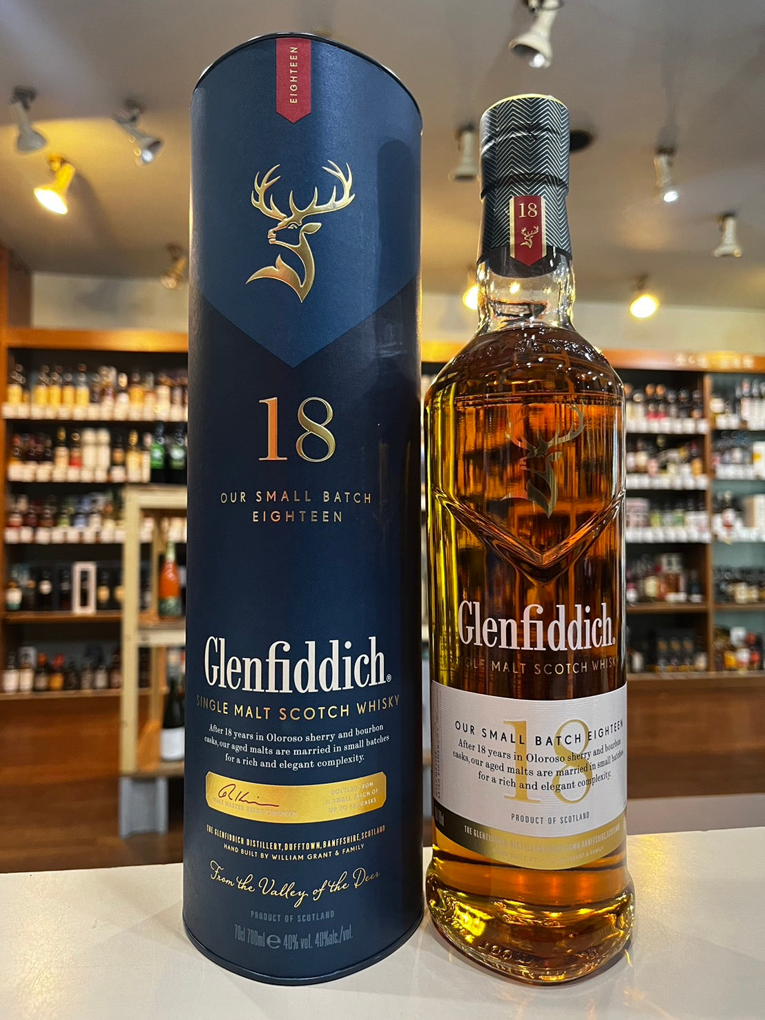 グレンフィディック18年 スモールバッチリザーブ Glenfiddich AGED 18 YEARS SMALL BATCH