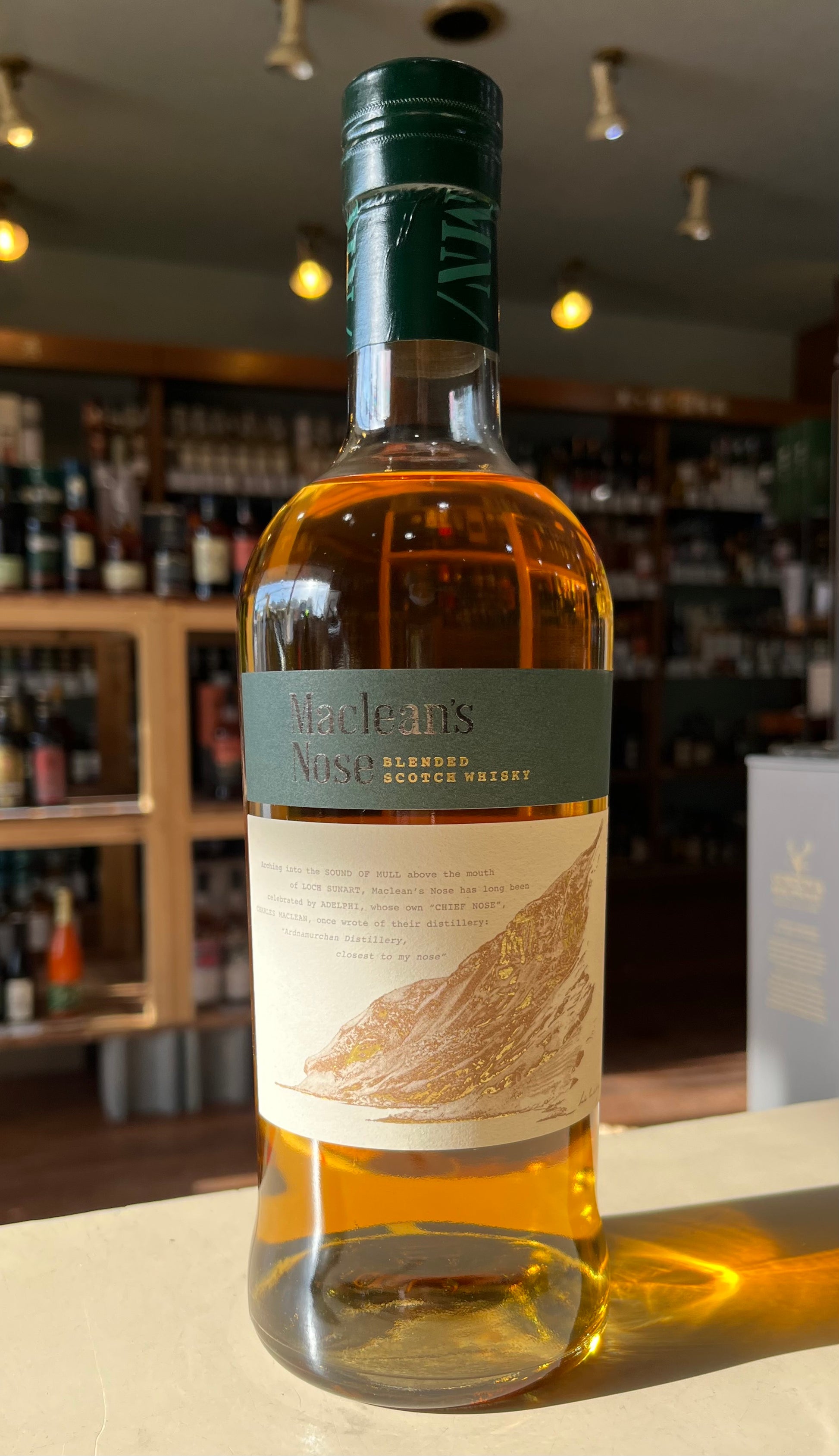 マクリーンズ　ノーズ　ブレンデッドウイスキー　Maclean`s Nose BLENDED SCOTCH WHISKY