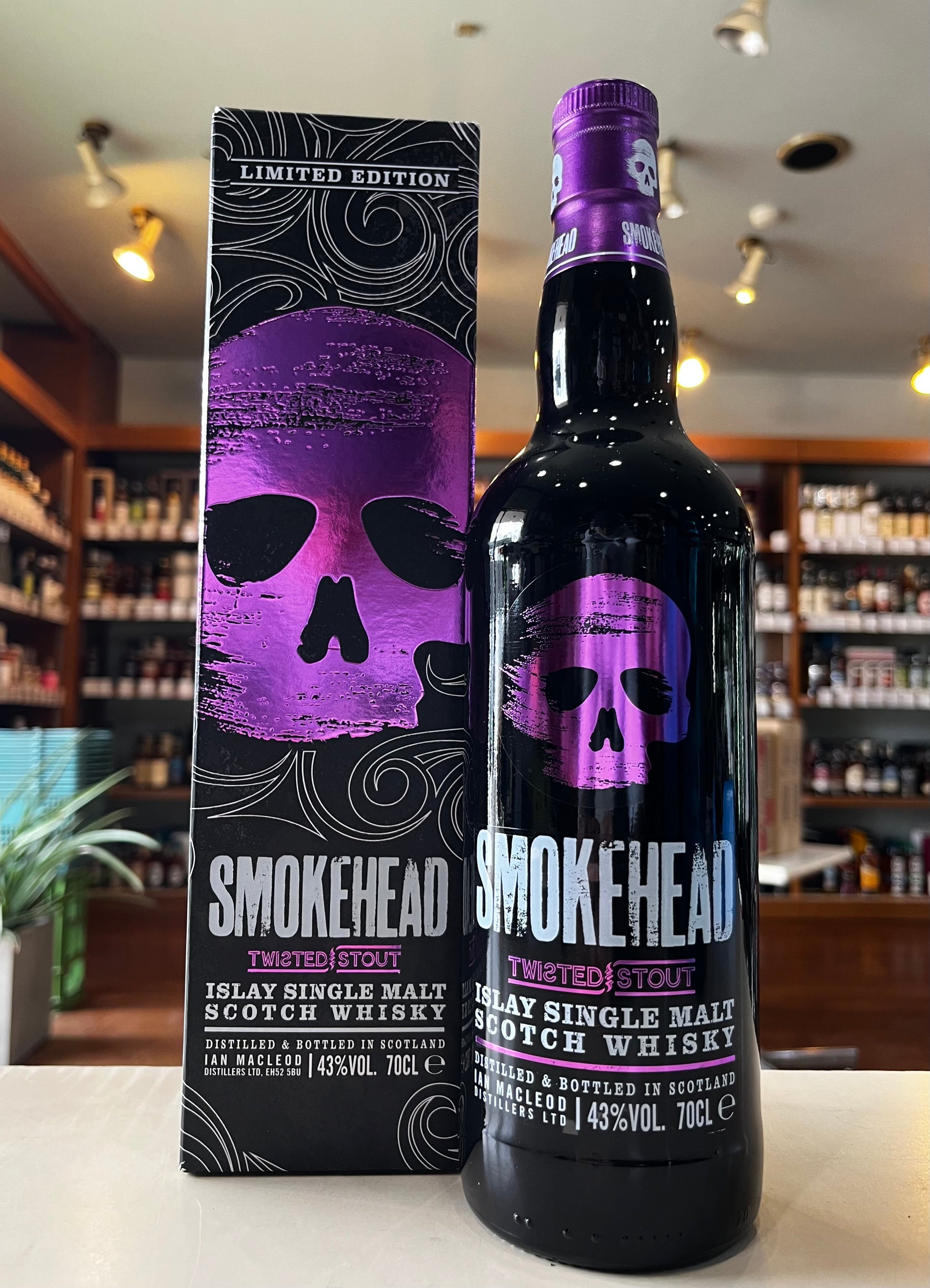 SMOKEHEAD TWISTED STOUT ISLAY SINGLE MALT SCOTCH WHISKY　スモークヘッド　ツイスティッドスタウト