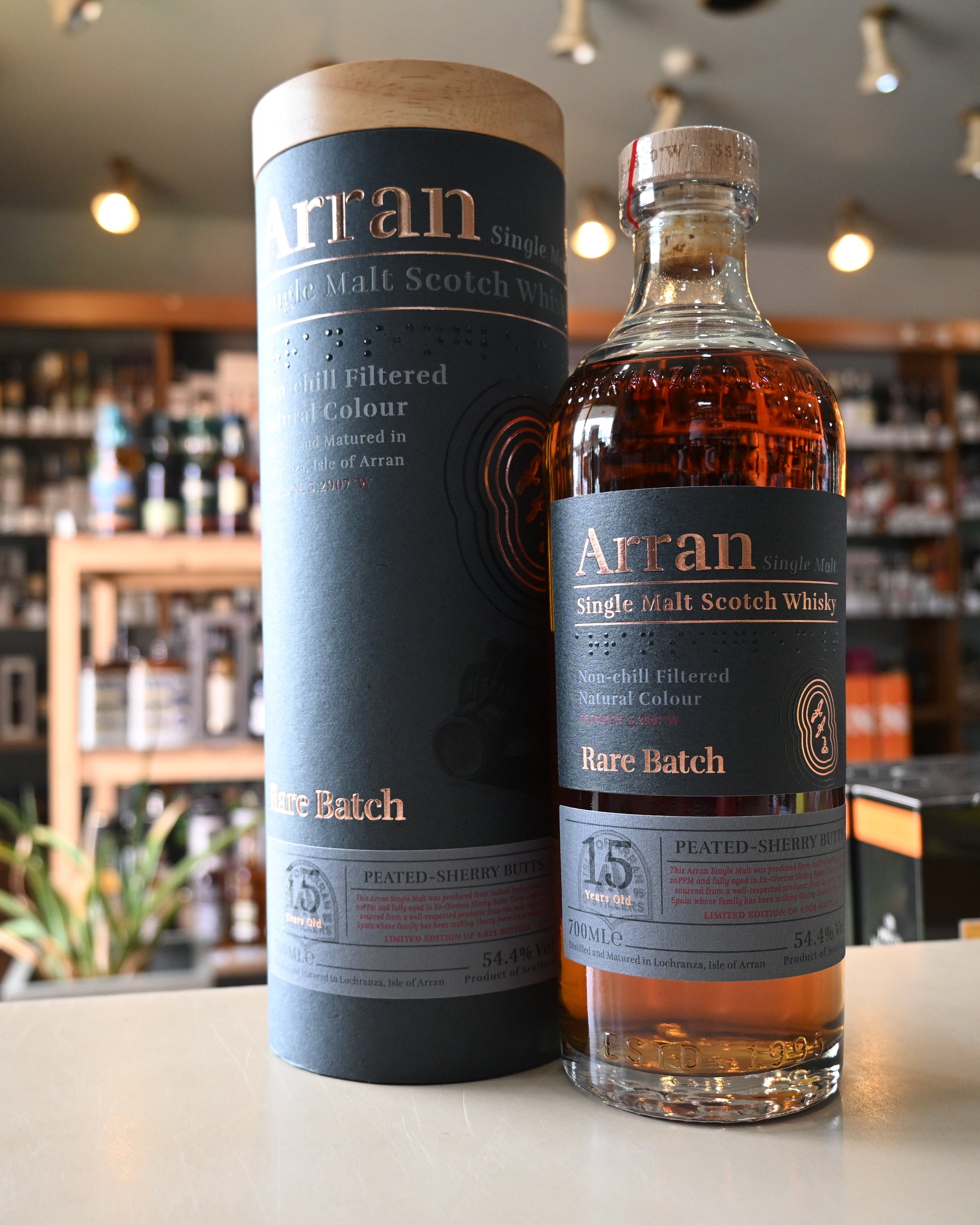 Arran（アラン）15年 レアバッチ ピーテッド　シェリー バット 訳あり アラン レアバッチ 15年 ピーテッド シェリーバット Arran Rare Batch