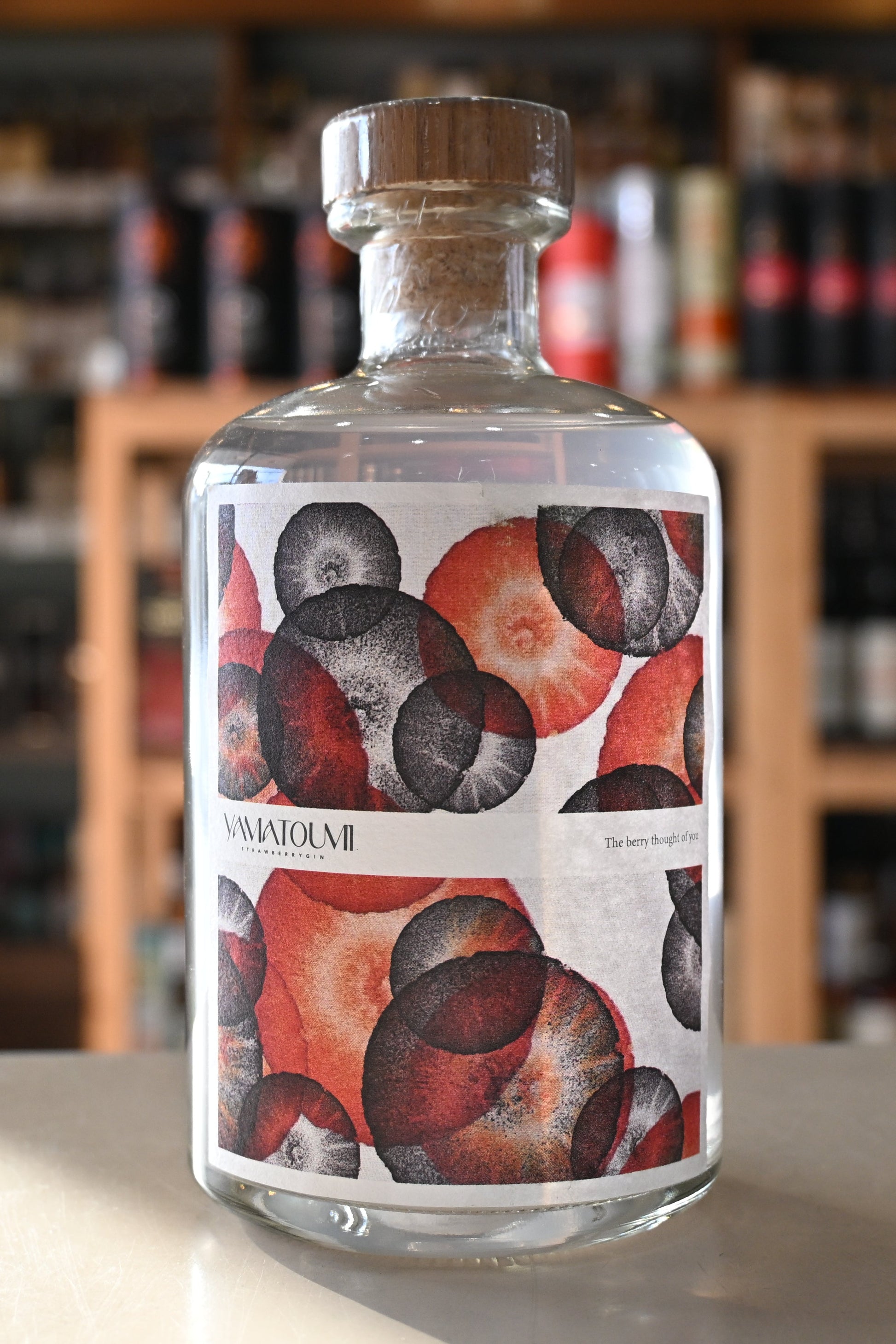 YAMATOUMI STRAWBERRY GIN the berry thought of you