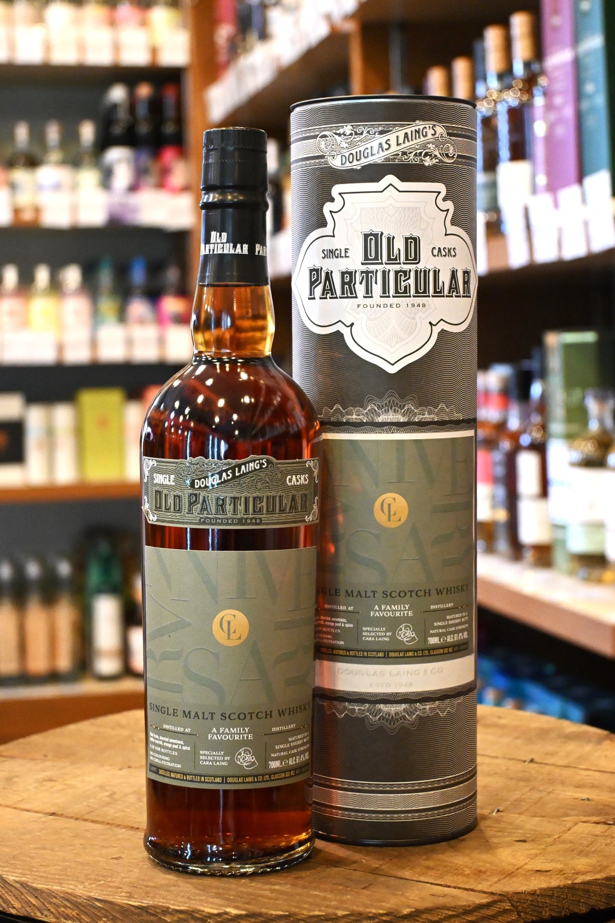 オールド パティキュラー ファミリー フェイバリット ディスティラリー　Old Particular Family Favourite Distillery