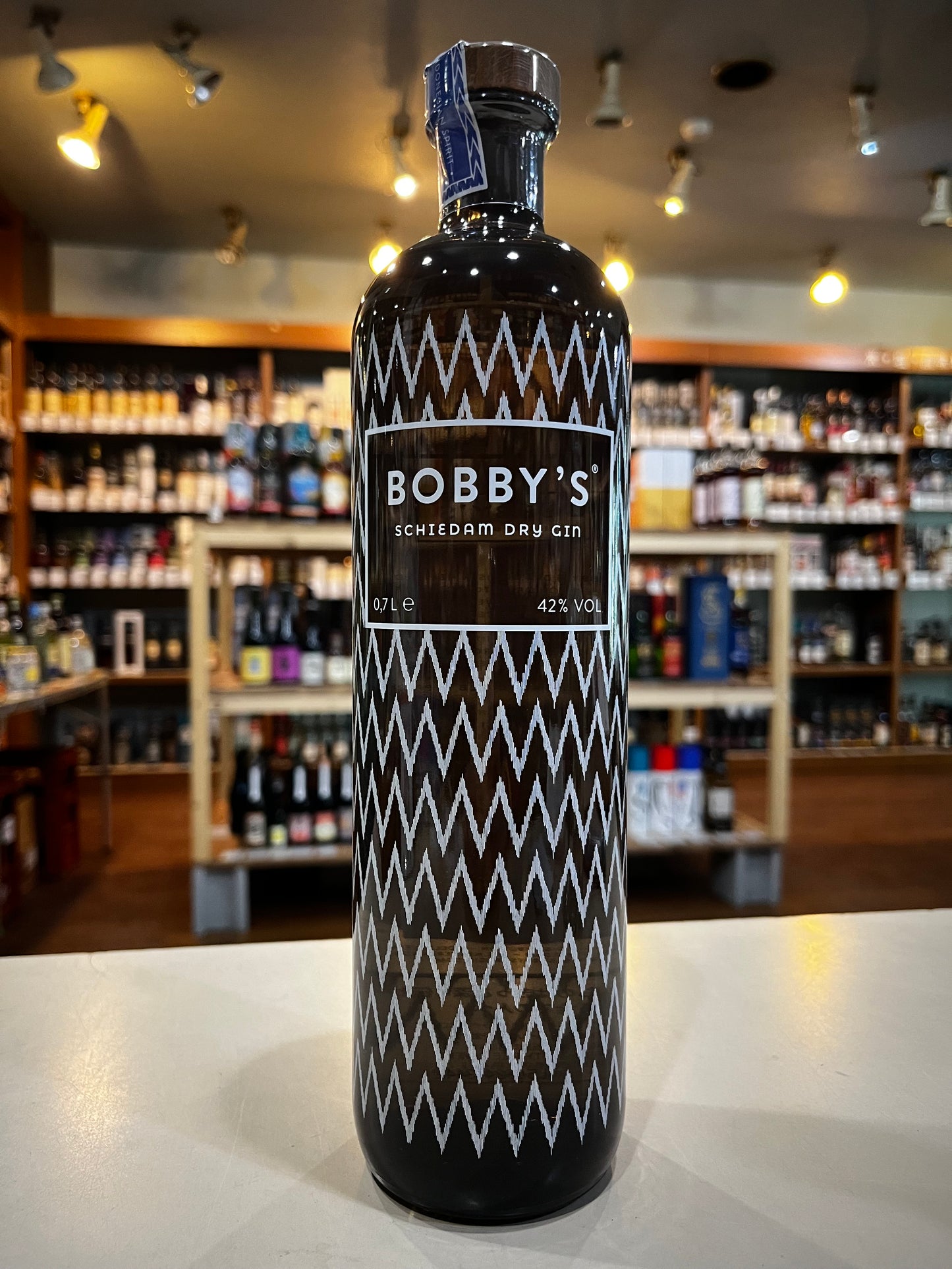 ボビーズジン BOBBY'S SCHIEDAM DRY GIN