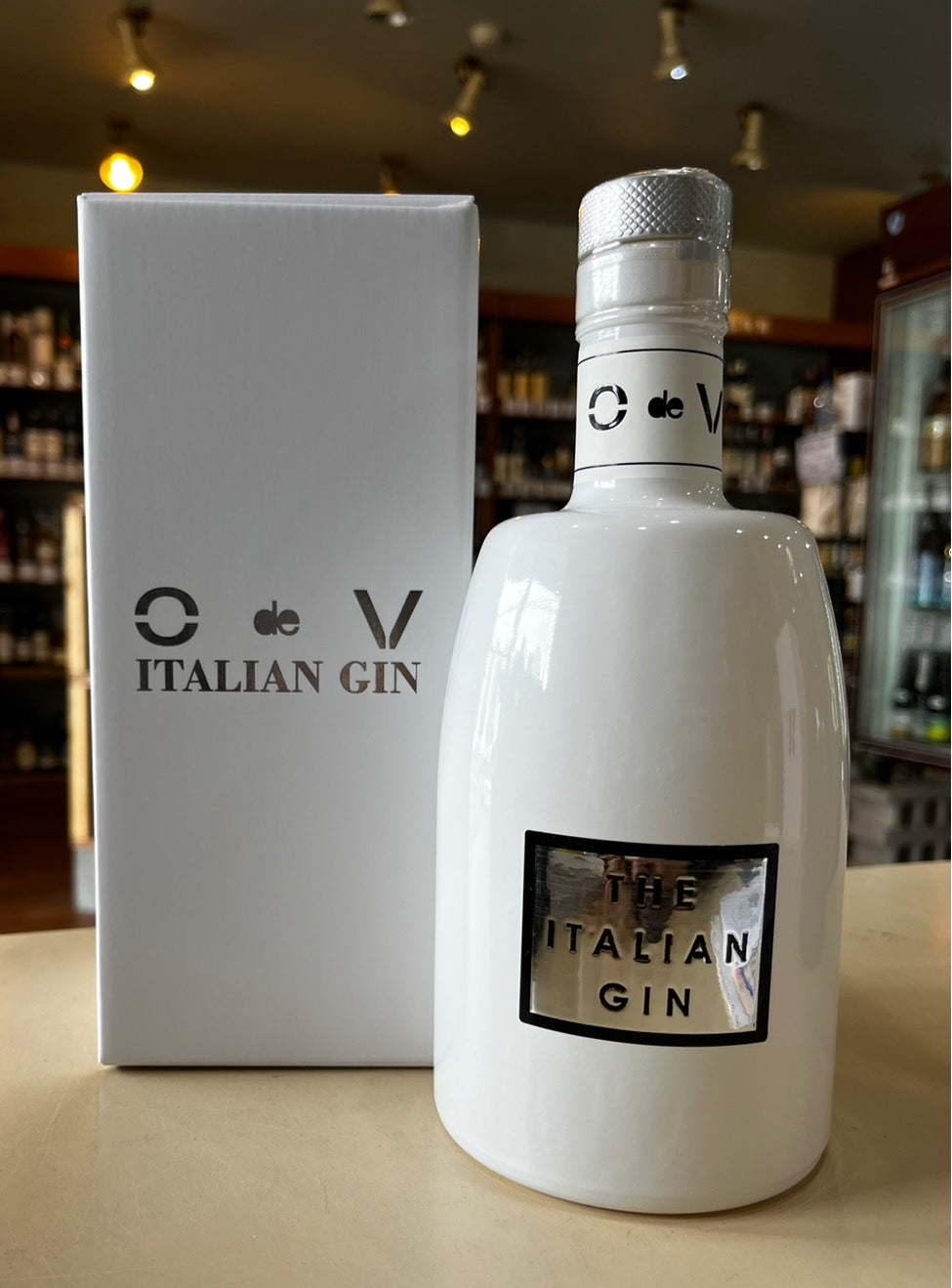 エノグラム　オー・ドゥ・ヴィー　イタリアン・ジン・ホワイト　Enoglam O de Vie  ITALIAN GIN White　700ml　47％